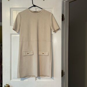 Size small Zara dress. Worn once, perfect condition!